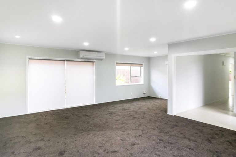 Photo of property in 38 Luton Avenue, Sunnyhills, Auckland, 2010