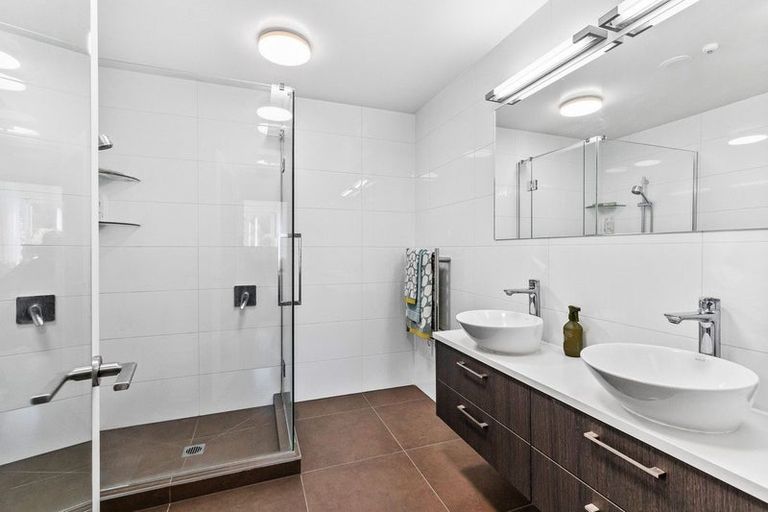 Photo of property in 90 Eaves Bush Parade, Orewa, 0931