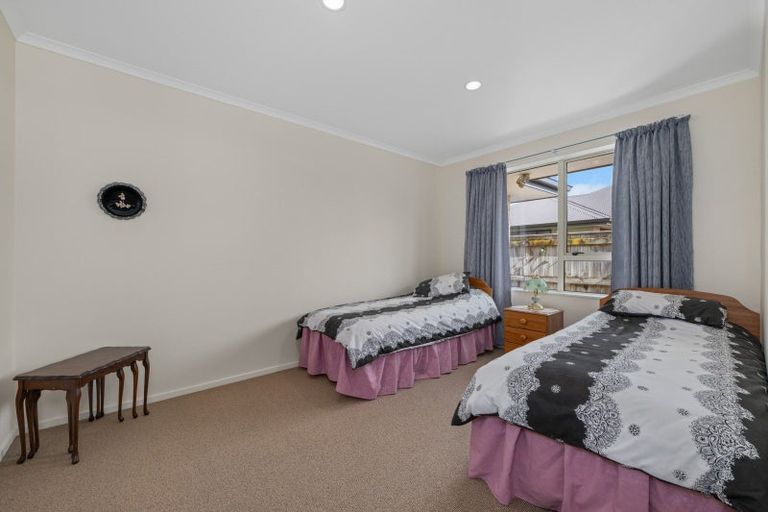 Photo of property in 2 De Castro Drive, Blenheim, 7201