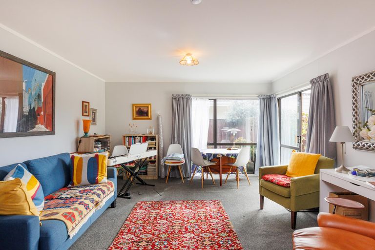 Photo of property in 340b Featherston Street, Palmerston North, 4414