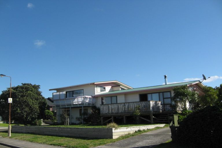 Photo of property in 35 Eruini Street, Ohope, 3121