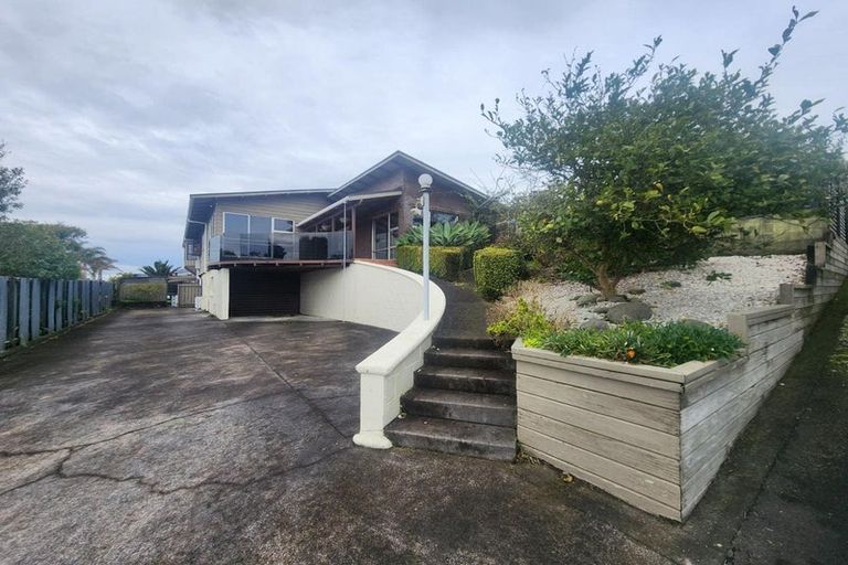 Photo of property in 8b Julian Place, Westown, New Plymouth, 4310