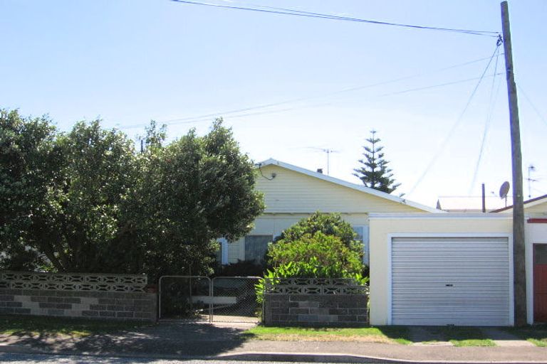 Photo of property in 33 Rotherham Terrace, Miramar, Wellington, 6022