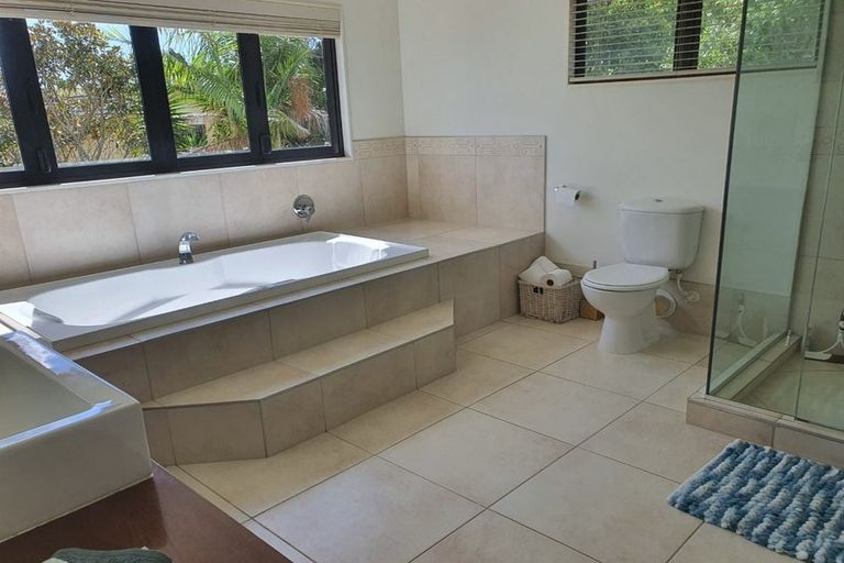 Photo of property in 20 Regis Lane, Flat Bush, Auckland, 2019