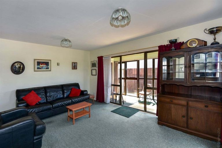 Photo of property in 1/166 Shaw Avenue, New Brighton, Christchurch, 8083