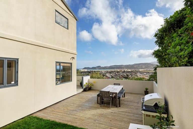 Photo of property in 138 Townsend Road, Miramar, Wellington, 6022