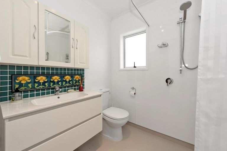 Photo of property in 22 Morris Road, Hillcrest, Hamilton, 3216