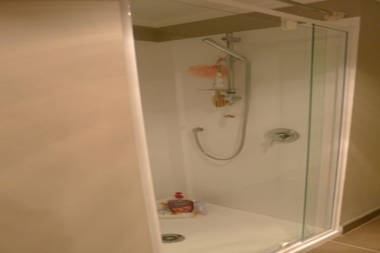 Photo of property in 39 Titiro Moana Road, Korokoro, Lower Hutt, 5012