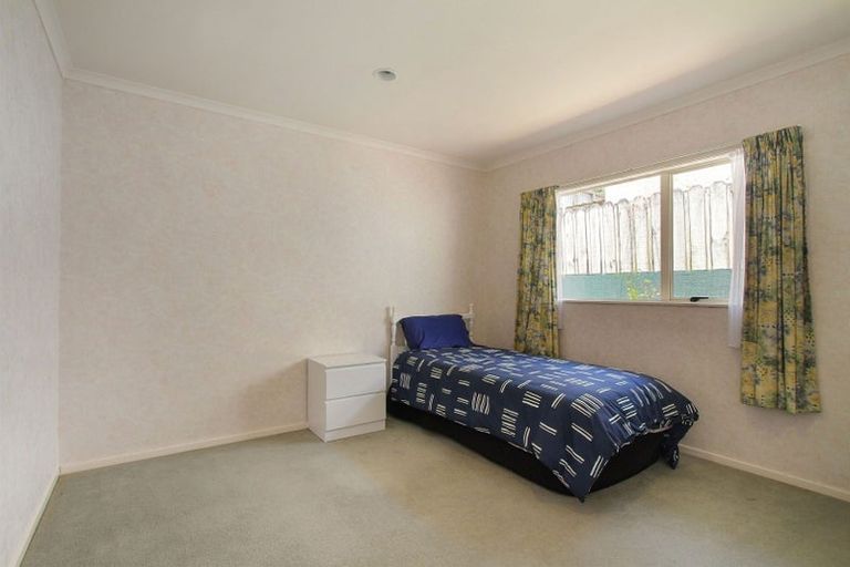 Photo of property in 50a Torkar Road, Clarks Beach, 2122