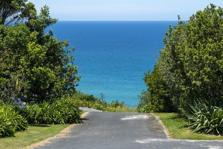 Photo of property in 91 Winifred Street, Okitu, Gisborne, 4010