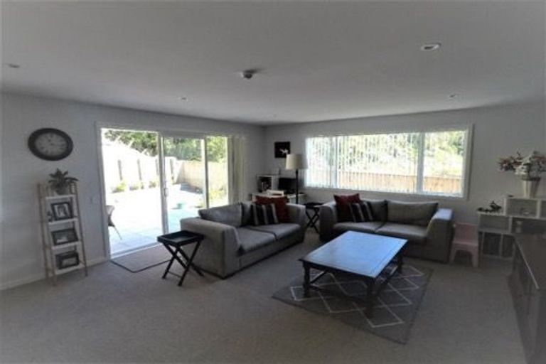 Photo of property in 47 Banks Boulevard, Whitby, Porirua, 5024