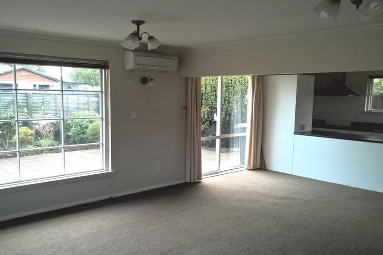 Photo of property in 1/19 Lloyd Street, Strowan, Christchurch, 8052