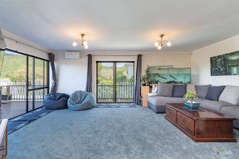 Photo of property in 33b Roband Crescent, Brown Owl, Upper Hutt, 5018