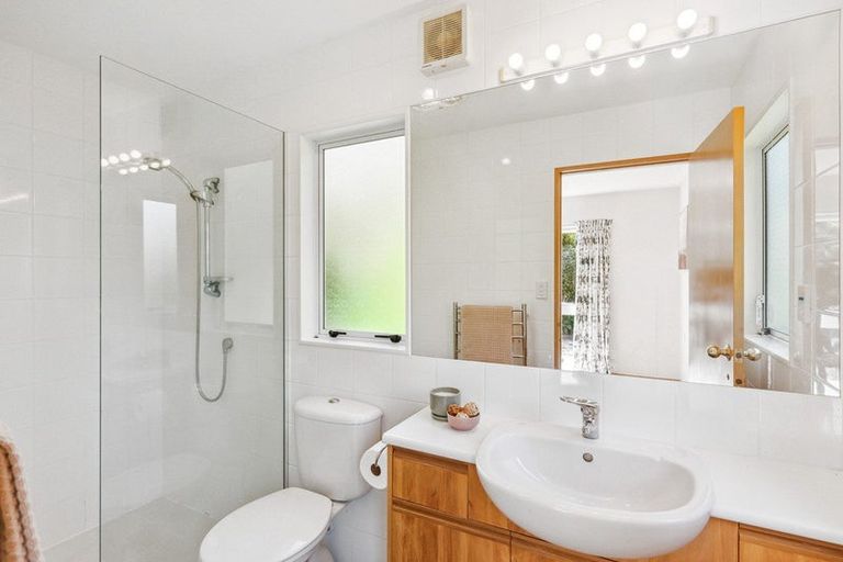 Photo of property in 36-38 Rata Street, Waikanae, 5036