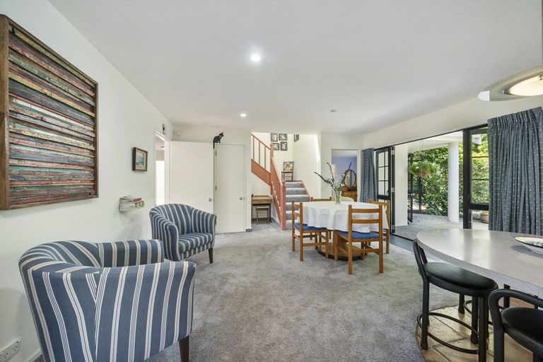 Photo of property in 56 Kapanui Road, Waikanae, 5036