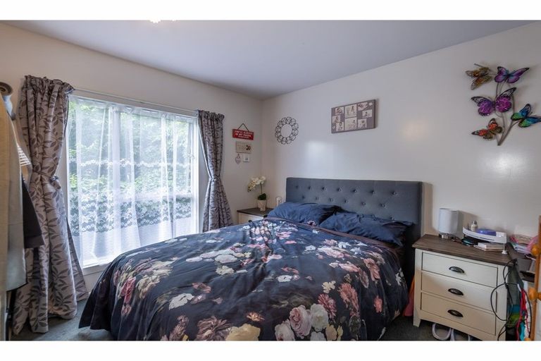 Photo of property in 7 Dalefield Drive, Cashmere, Christchurch, 8022