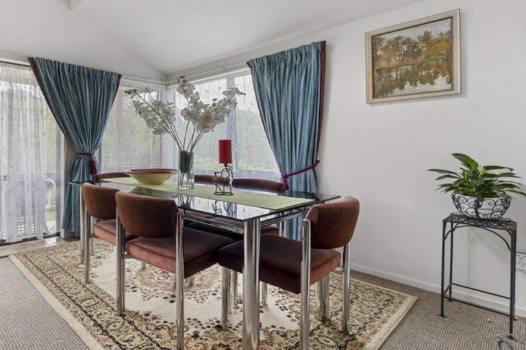 Photo of property in 25c Williams Street, Sunshine Bay, Queenstown, 9300