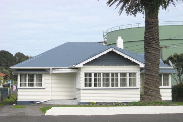 Photo of property in 101 Breakwater Road, Moturoa, New Plymouth, 4310