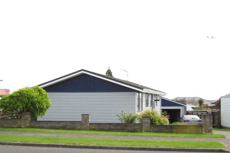 Photo of property in 48 Glamis Avenue, Bell Block, New Plymouth, 4312