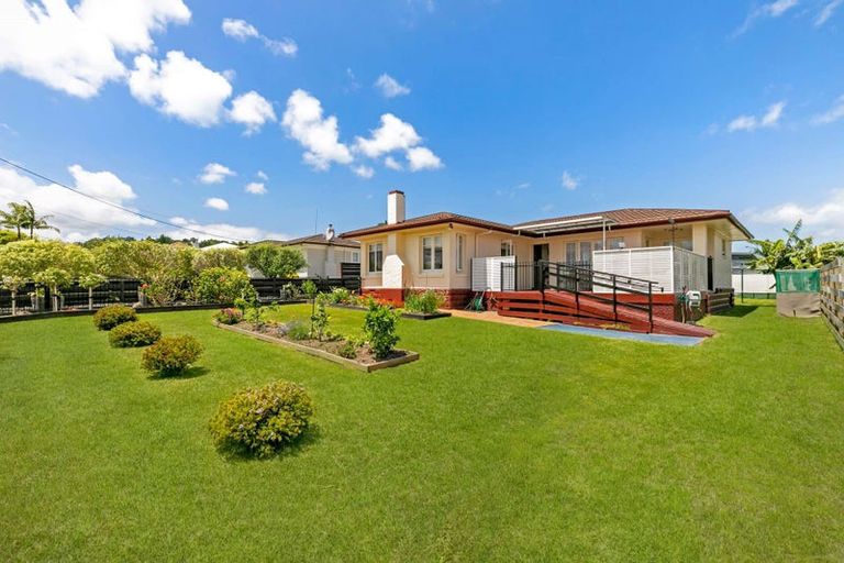 Photo of property in 20 Montgomery Avenue, Onerahi, Whangarei, 0110