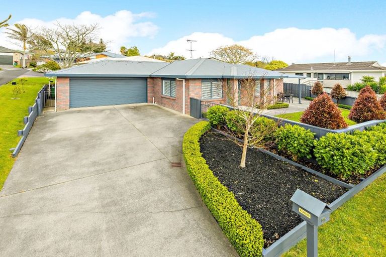 Photo of property in 61c Puriri Road, Pukekohe, 2120