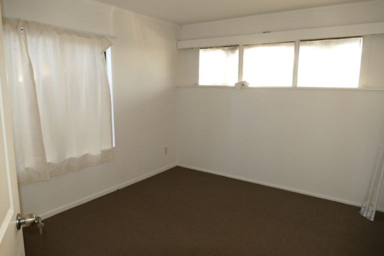 Photo of property in 13 Batkin Road, New Windsor, Auckland, 0600