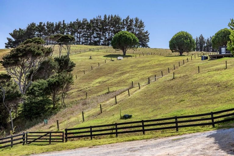 Photo of property in 330 Hihi Road, Hihi, Mangonui, 0494
