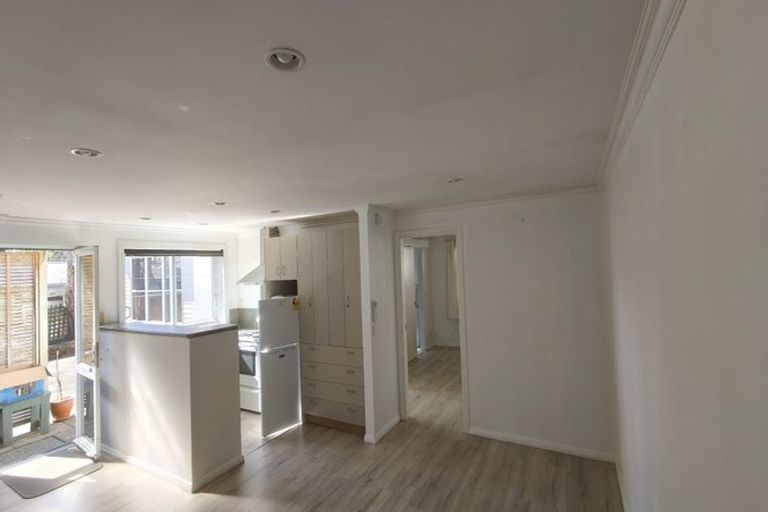 Photo of property in 217 Matai Road, Raumati Beach, Paraparaumu, 5032