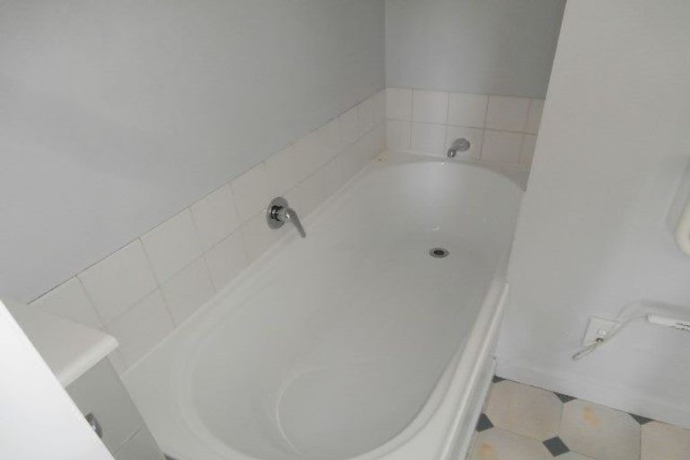 Photo of property in 3/407 Barbadoes Street, Christchurch Central, Christchurch, 8013