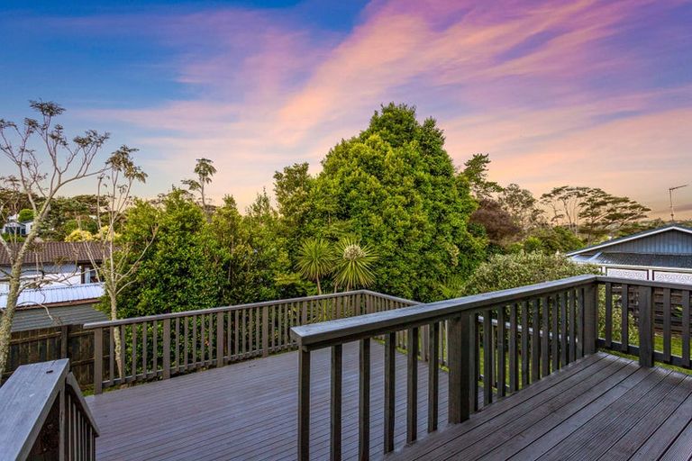 Photo of property in 18a Puketitiro Street, Glen Eden, Auckland, 0602