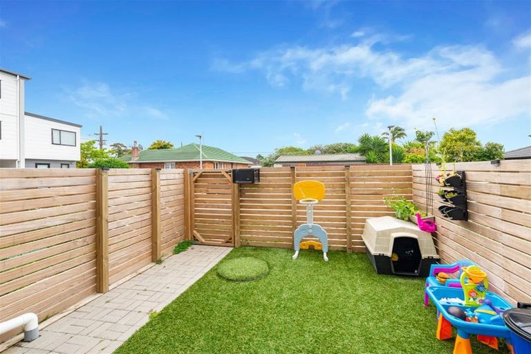 Photo of property in 13/115 Swanson Road, Henderson, Auckland, 0610