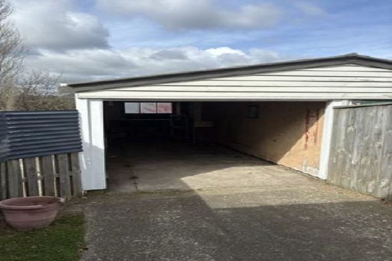 Photo of property in 15 Rangiora Crescent, Wairakei, Taupo, 3332
