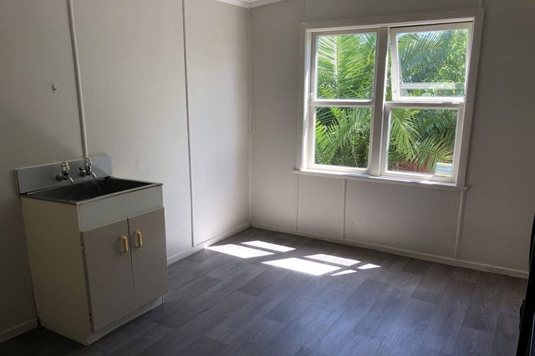 Photo of property in 42 Blackburn Street, Frankton, Hamilton, 3204