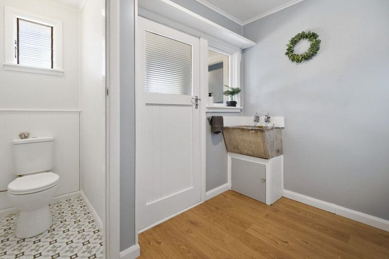 Photo of property in 18 Kent Crescent, Awapuni, Palmerston North, 4412