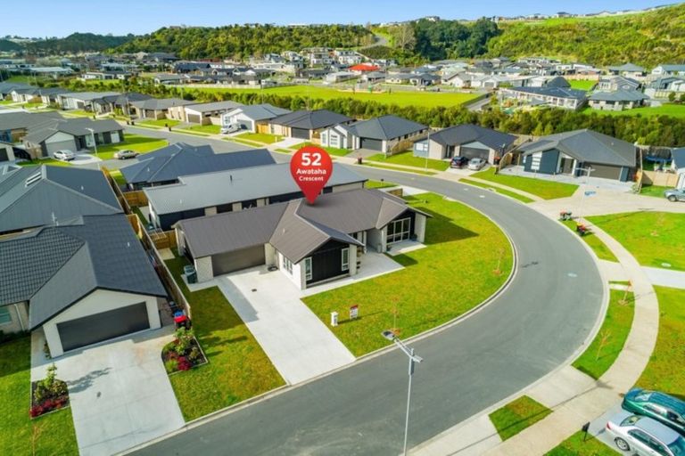 Photo of property in 52 Awataha Crescent, Pyes Pa, Tauranga, 3110