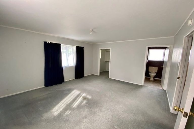 Photo of property in 13a Gollan Road, Mount Wellington, Auckland, 1072