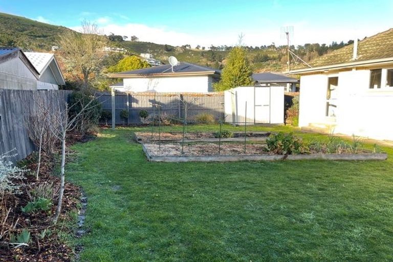 Photo of property in 15 Lucienne Place, Hillsborough, Christchurch, 8022