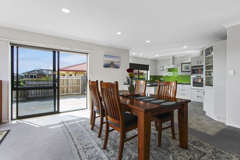 Photo of property in 19 Elmbridge Place, Owhata, Rotorua, 3010