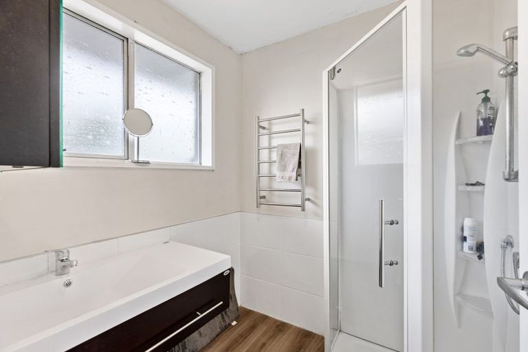 Photo of property in 1 Cheviot Street, Spreydon, Christchurch, 8024