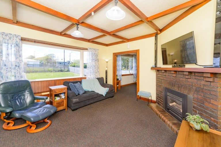 Photo of property in 24 Dundas Road, Sanson, 4817