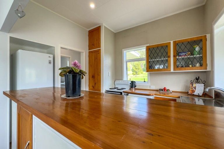 Photo of property in 141 Neavesville Road, Puriri, Thames, 3578