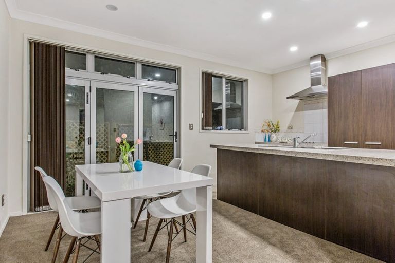 Photo of property in 7c Clearwater Cove, West Harbour, Auckland, 0618