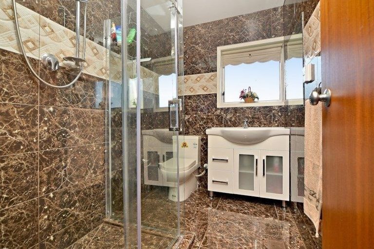 Photo of property in 4 Regent Street, Papatoetoe, Auckland, 2025