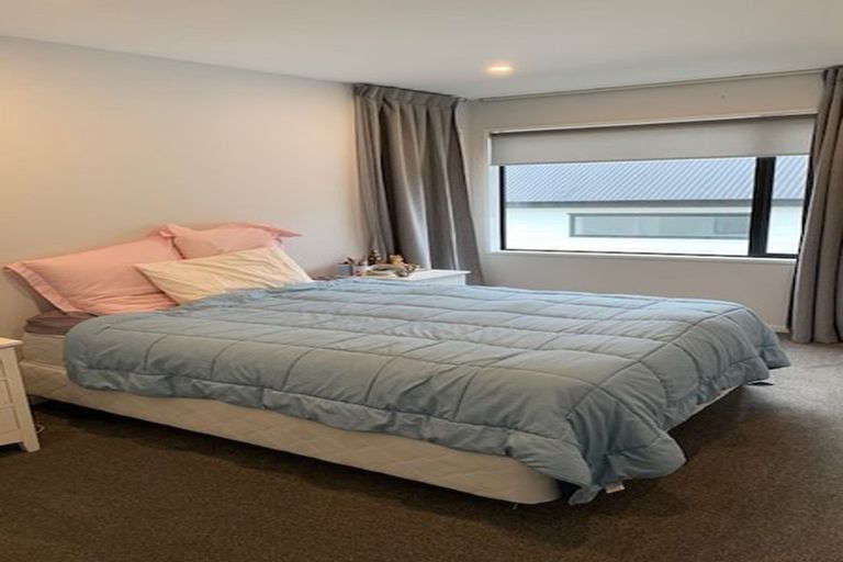 Photo of property in 9 Kearns Drive, Hobsonville, Auckland, 0616