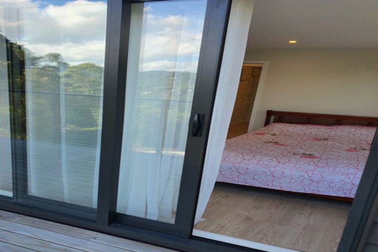 Photo of property in 211 Victory Road, Laingholm, Auckland, 0604