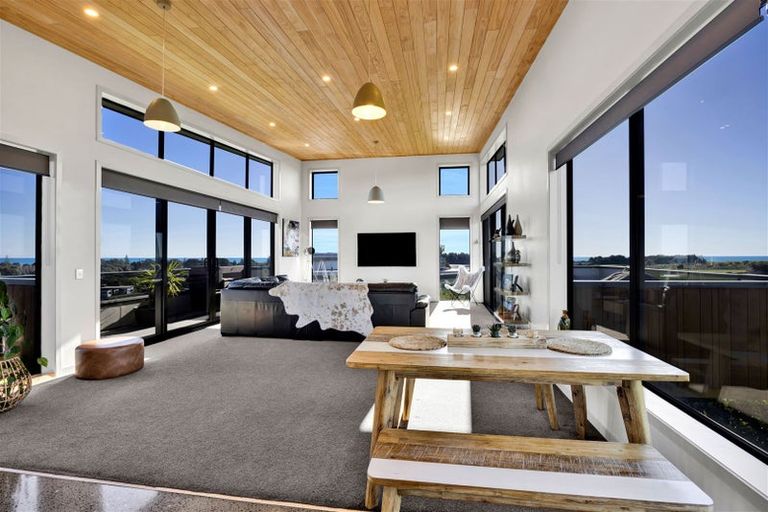 Photo of property in 16a Links Drive, Waiwhakaiho, New Plymouth, 4312