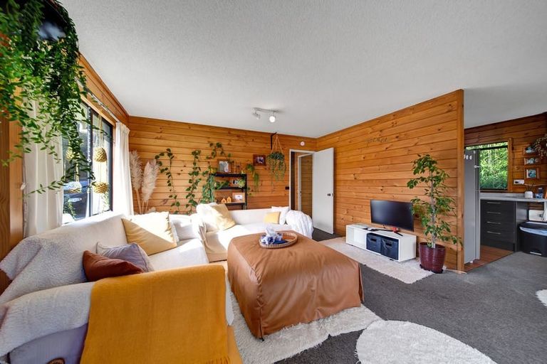 Photo of property in 4/99 Mangorei Road, Merrilands, New Plymouth, 4312