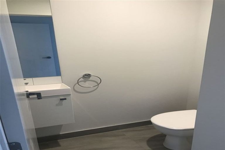 Photo of property in 38a Willis Road, Papakura, 2110