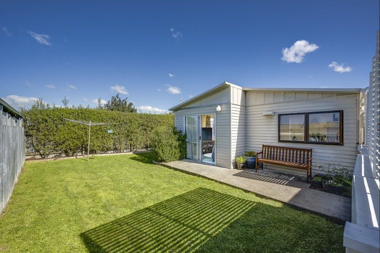 Photo of property in 7 Clare Place, Pirimai, Napier, 4112