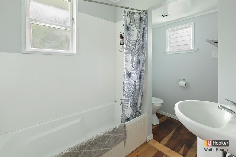 Photo of property in 139d Steele Road, Athenree, Katikati, 3177